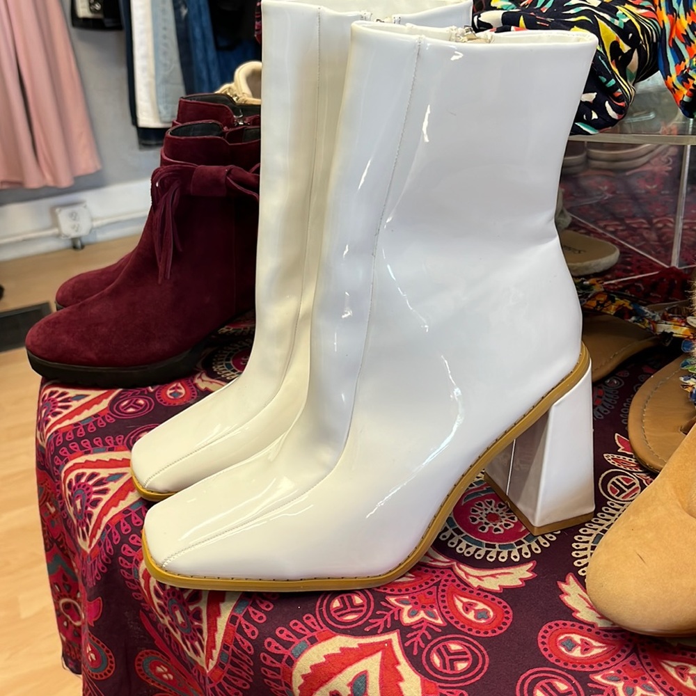 Bad AZZ patent leather boots!